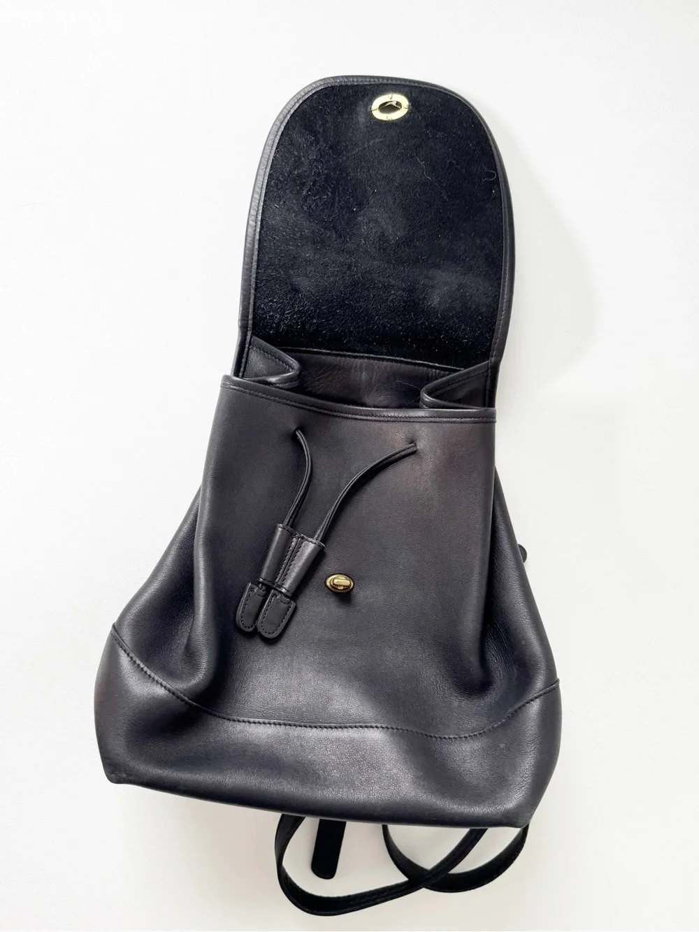 Coach Vintage 9791 Black Leather Daypack Backpack Purse - Picture 3 of 14